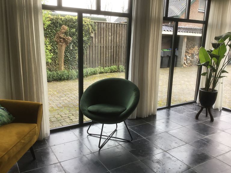 by fonQ  Kian Fauteuil