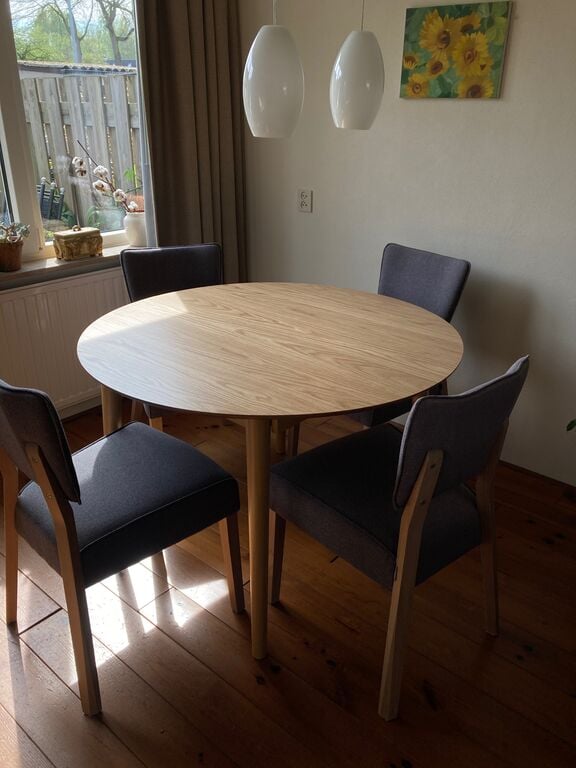by fonQ Evolve Eettafel Uitschuifbaar - 180/220 x 90 cm - Zwart