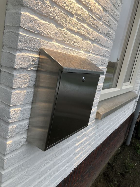 V-Part Wandbrievenbus