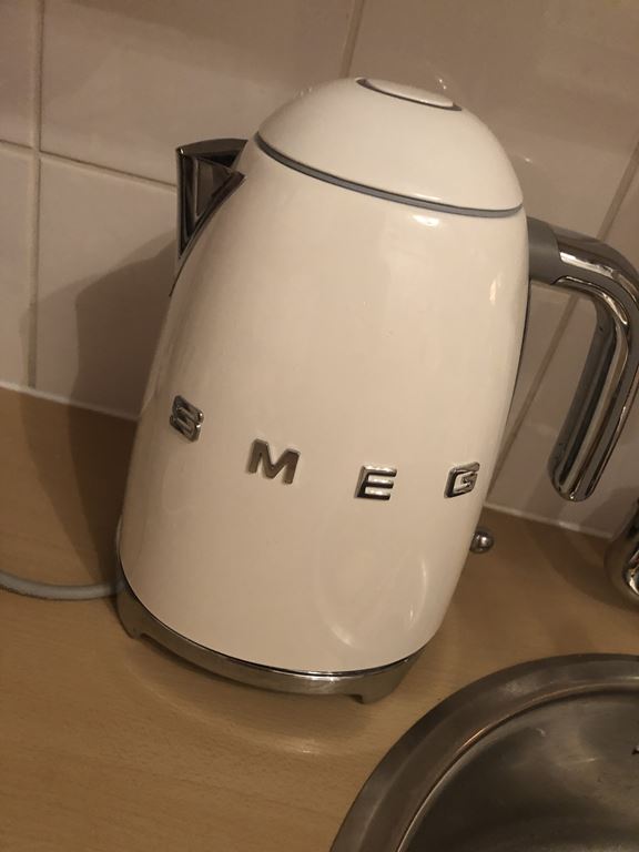Smeg KLF03RDEU Waterkoker - 1,7 L