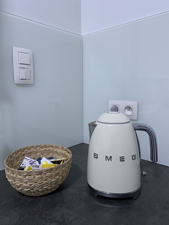 Smeg KLF03RDEU Waterkoker - 1,7 L