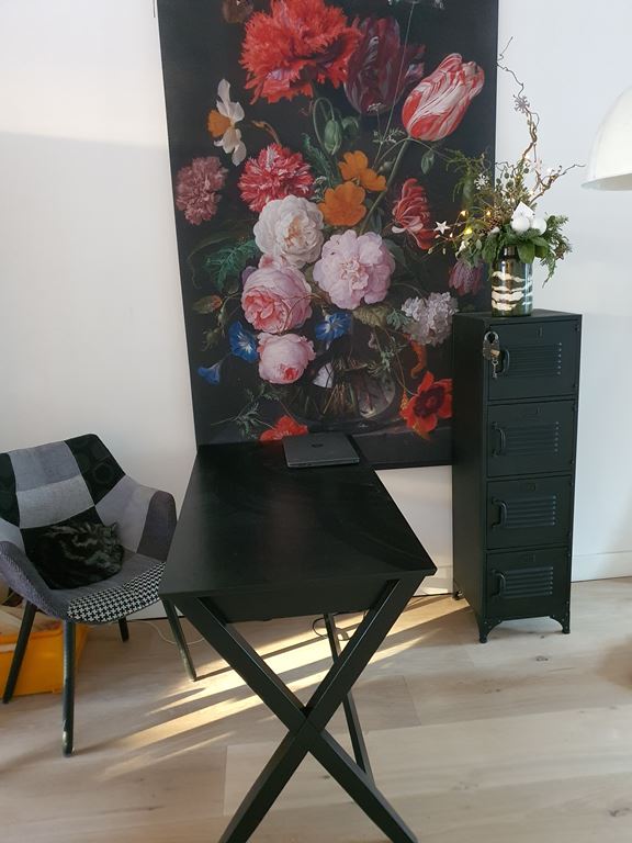 by fonQ basic Fred Bureau
