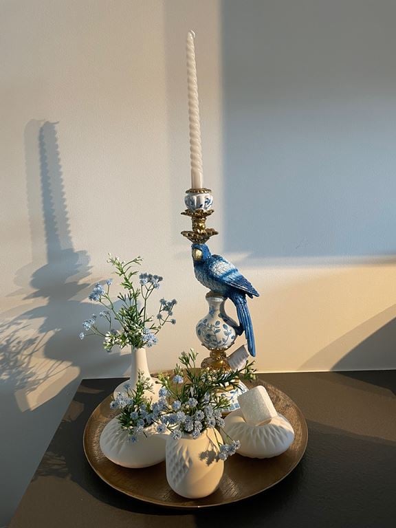 by fonQ  Ilay Vogel Kandelaar