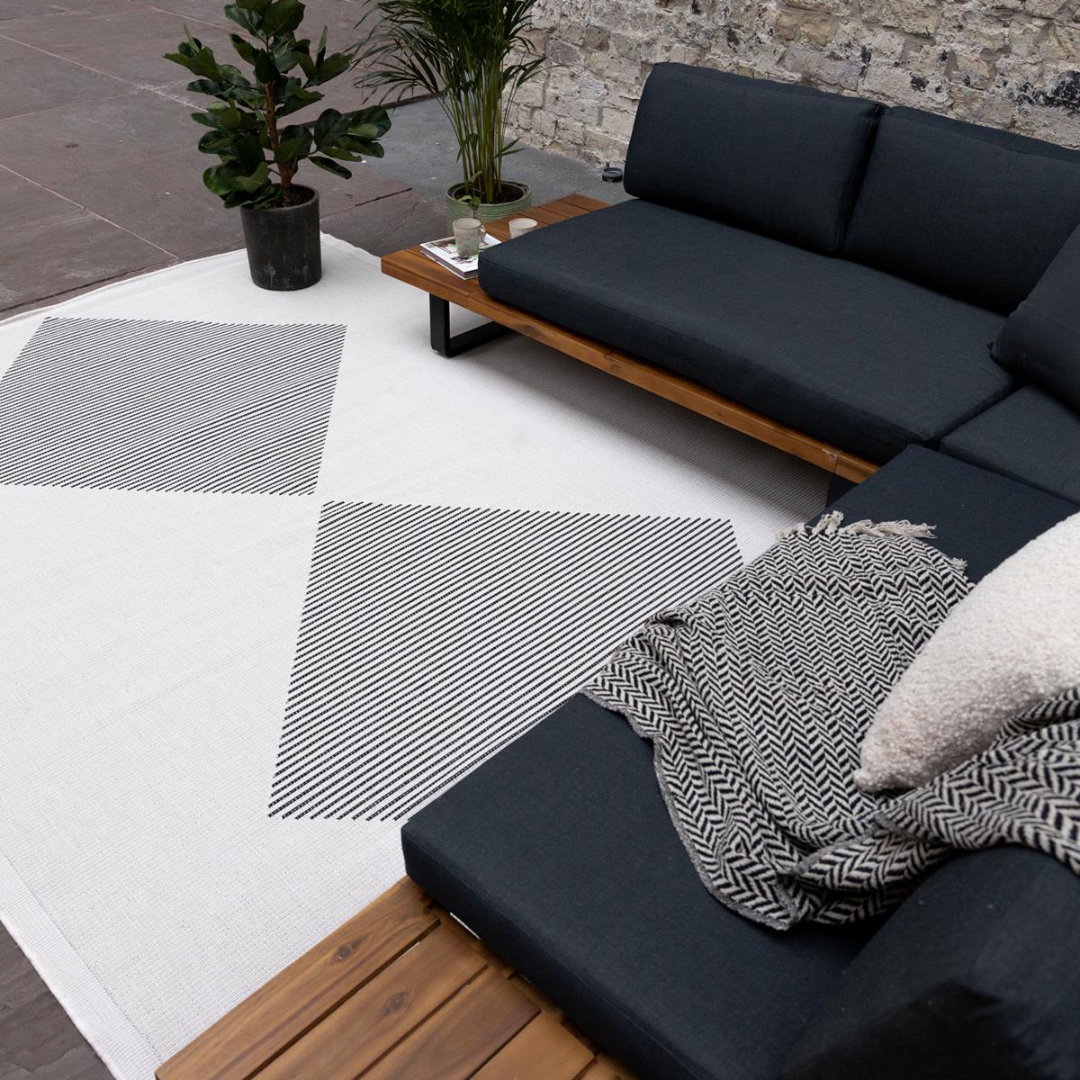 DE BESTE EVA INTERIEUR BUITENKLEED KITE ZWART 160X230CM