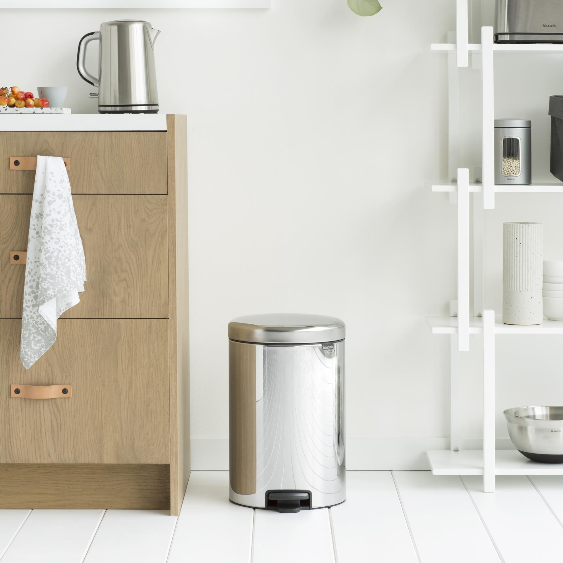Brabantia NewIcon Pedaalemmer 20 L - Brilliant Steel