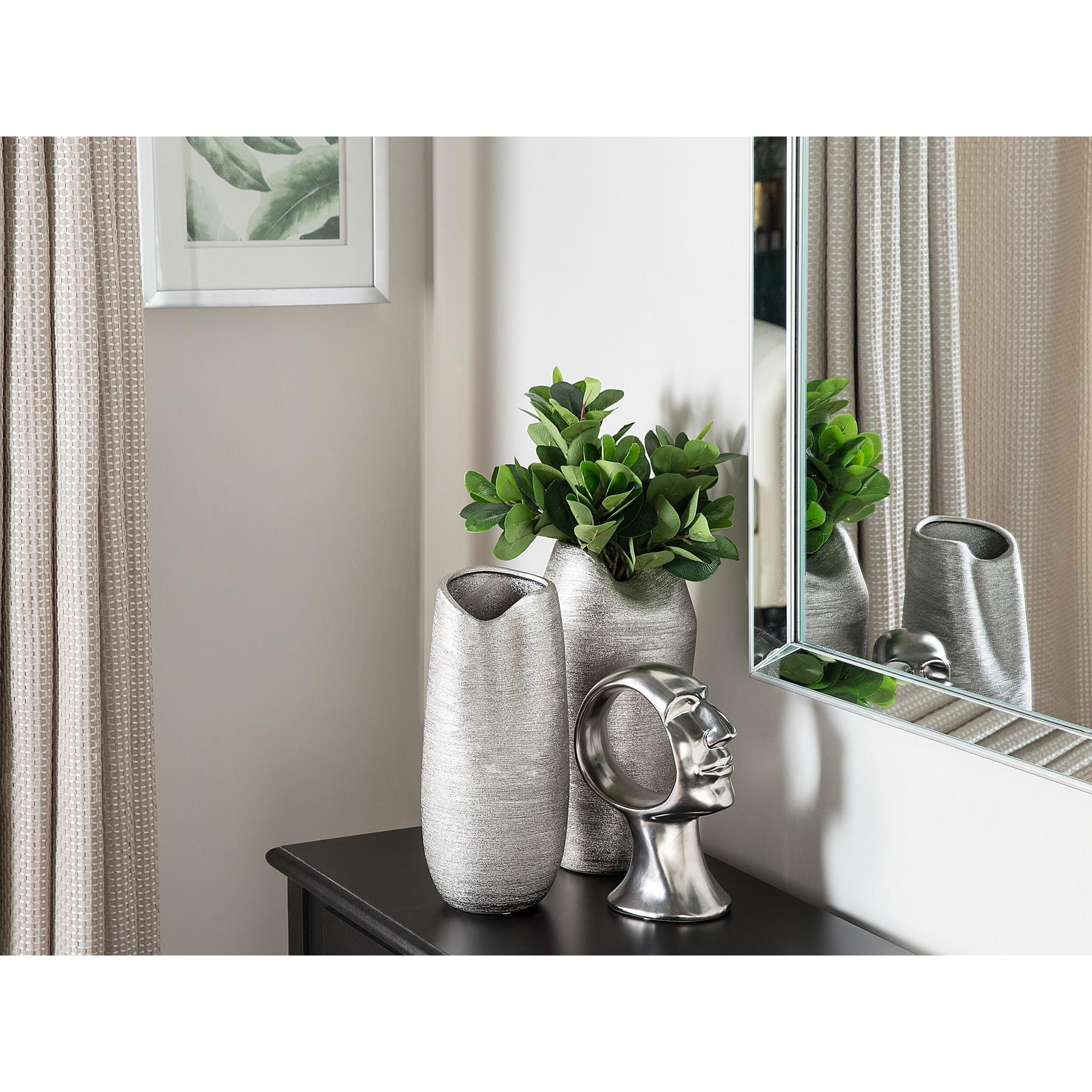 Beliani - DERBE - Decoratieve vaas - Zilver - Keramiek