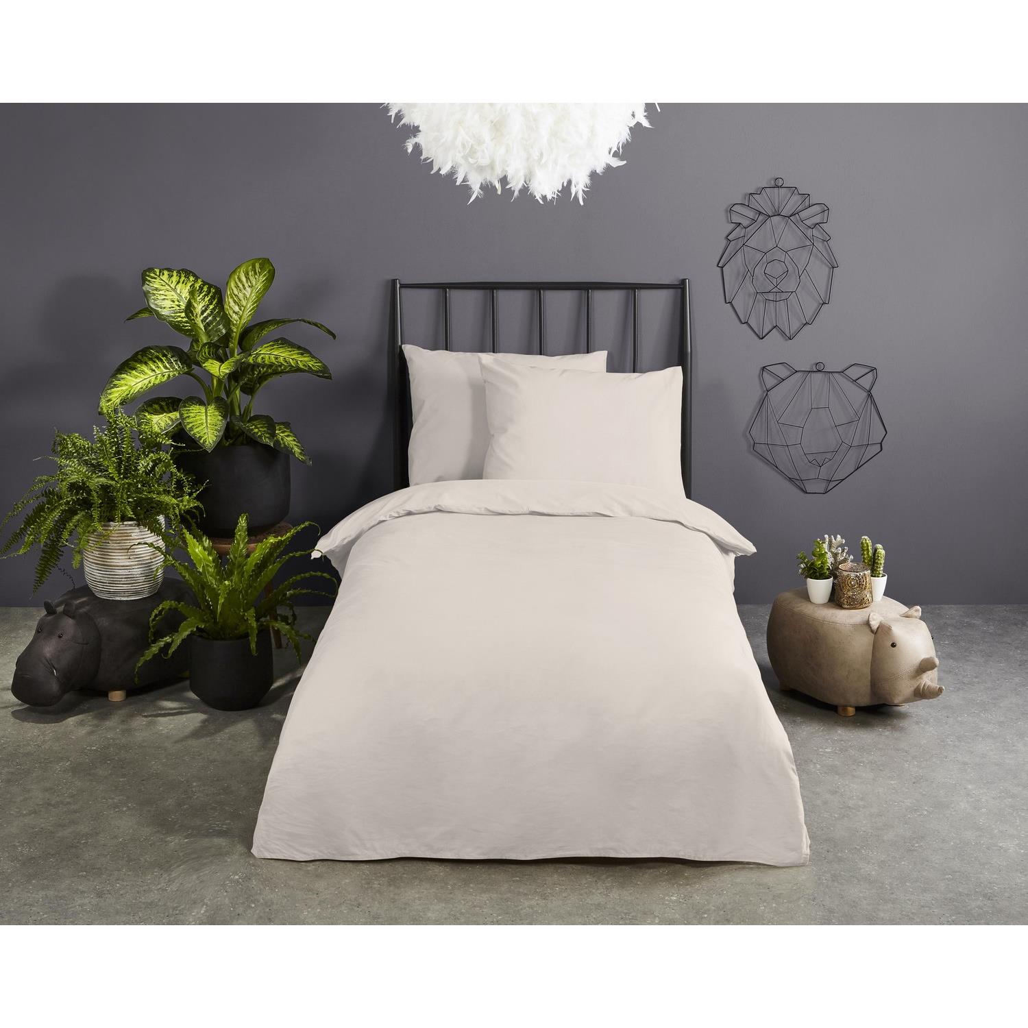 Good Morning Dekbedovertrek Uni 200x200|220 cm lichtbeige