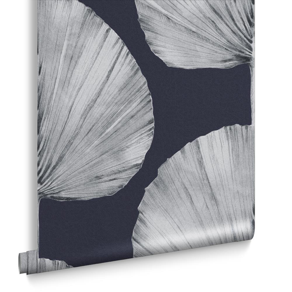 Graham & Brown vliesbehang Palm Fan Navy blauw