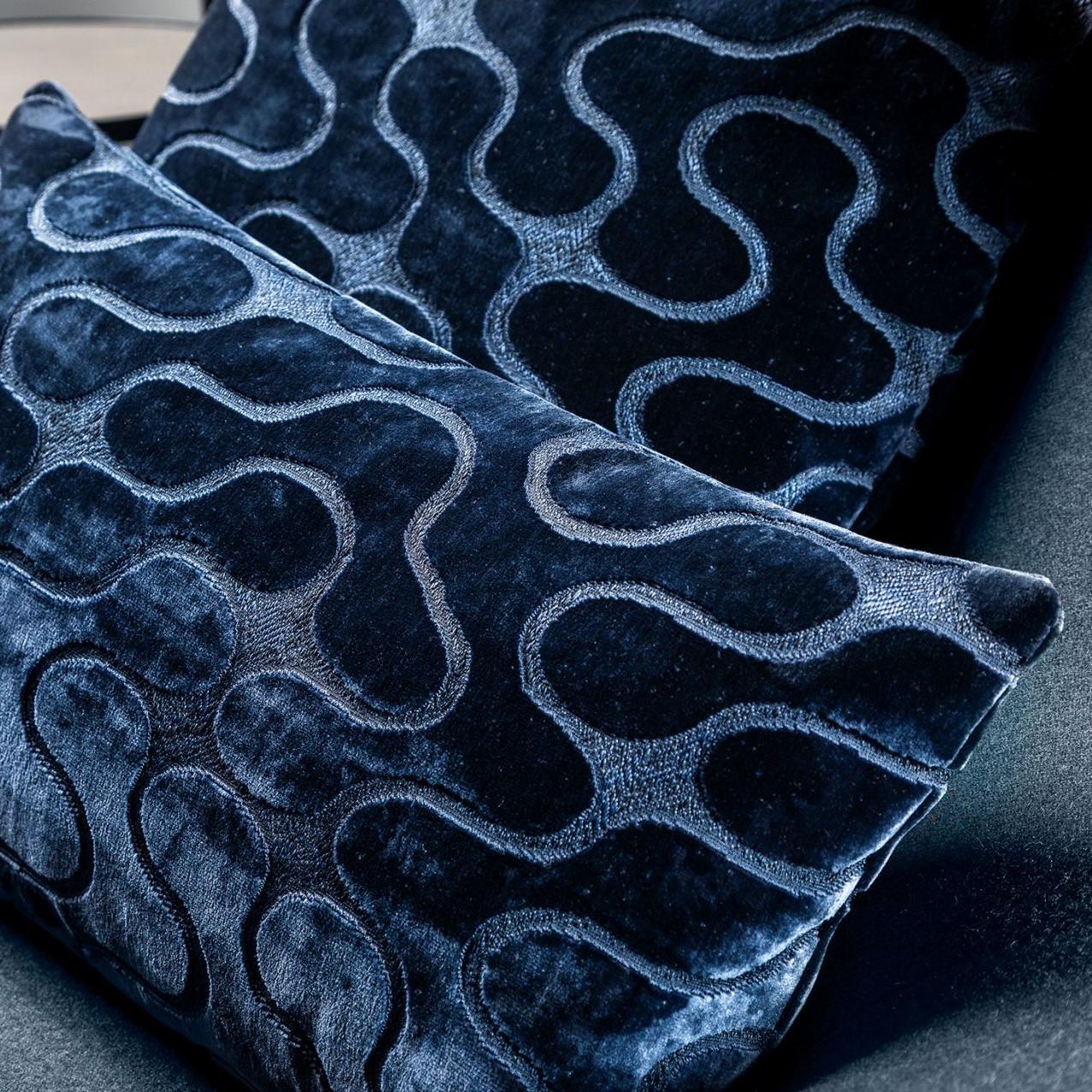 NADINE | Sierkussen | 30x50 cm Insignia Blue | Blauw | Hoii | met GR