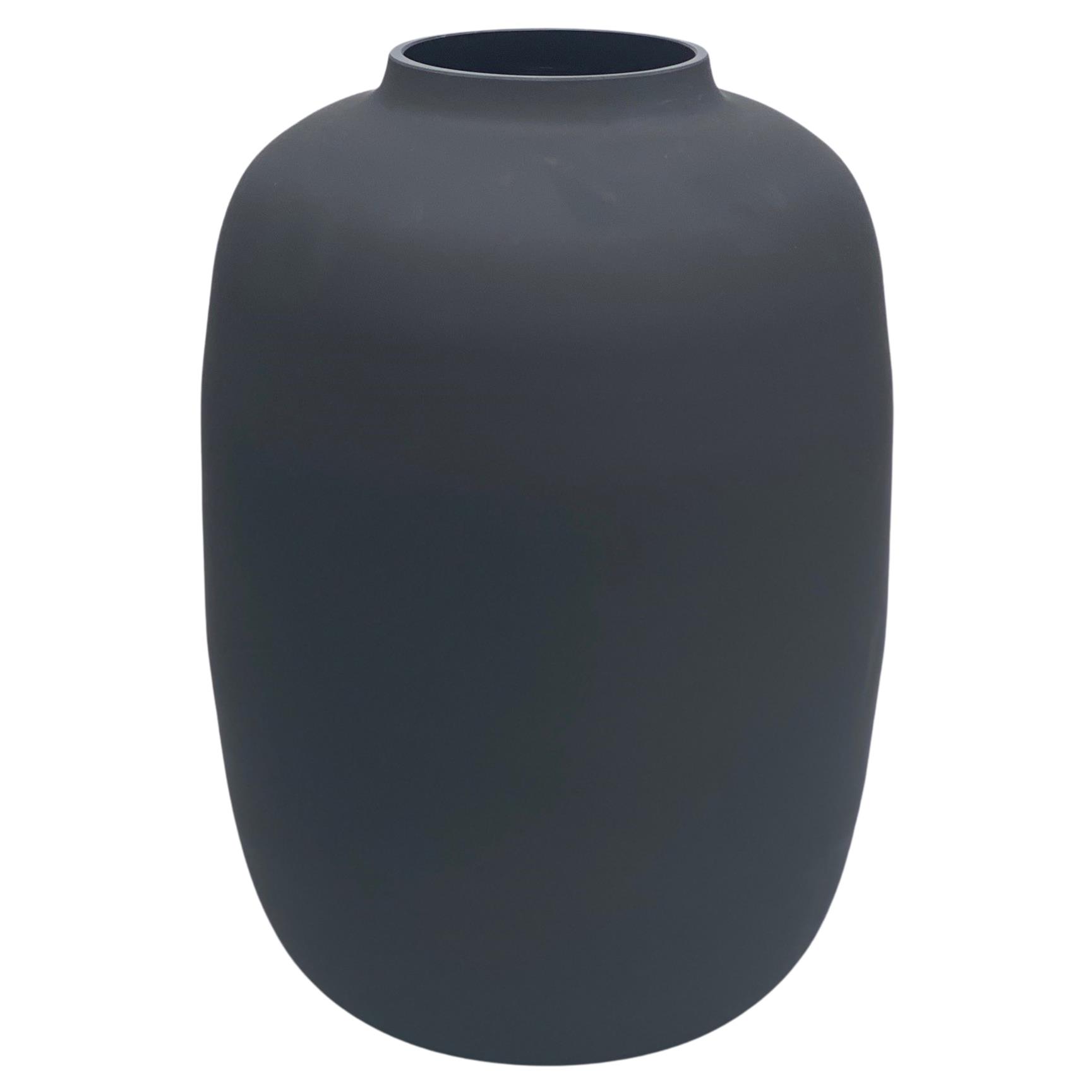 Vase The World Artic S black Ø21 x H29 cm