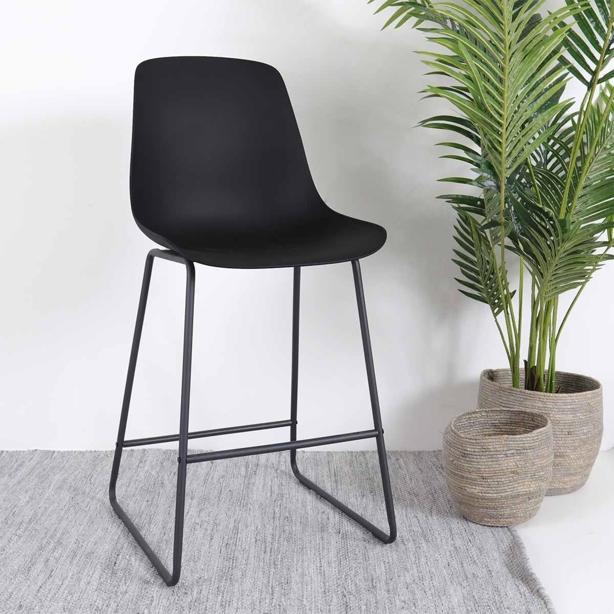Nolon Nino-Pip barkruk zwart - zwart onderstel - 65 cm