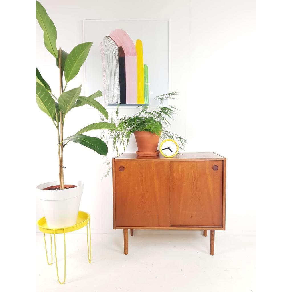 Reliving Vintage Deens Teak Houten Dressoirtje Schuifdeuren Kastje