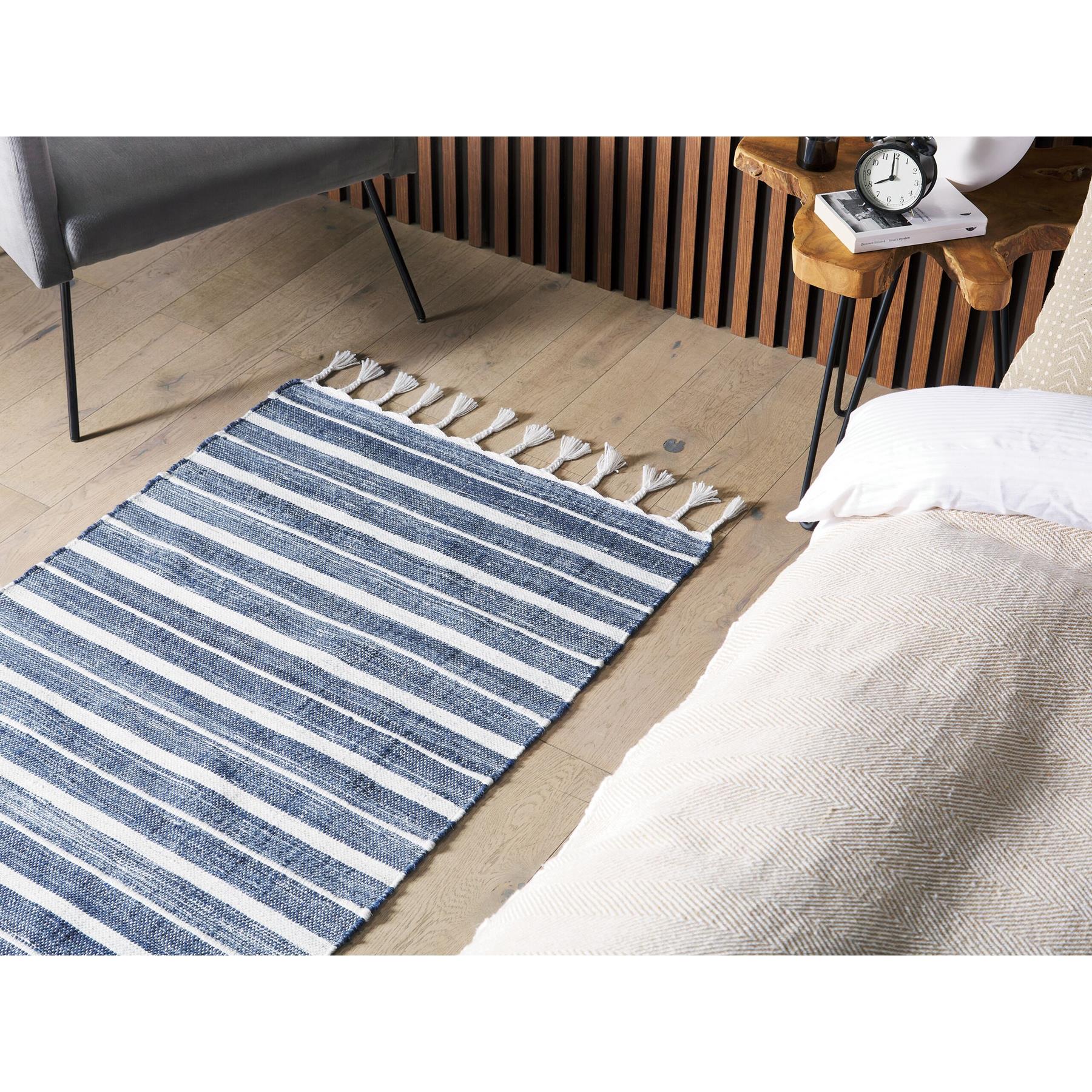 Beliani-BADEMLI-Vloerkleed -Donkerblauw-80 x 150 cm-Synthetisch materiaal
