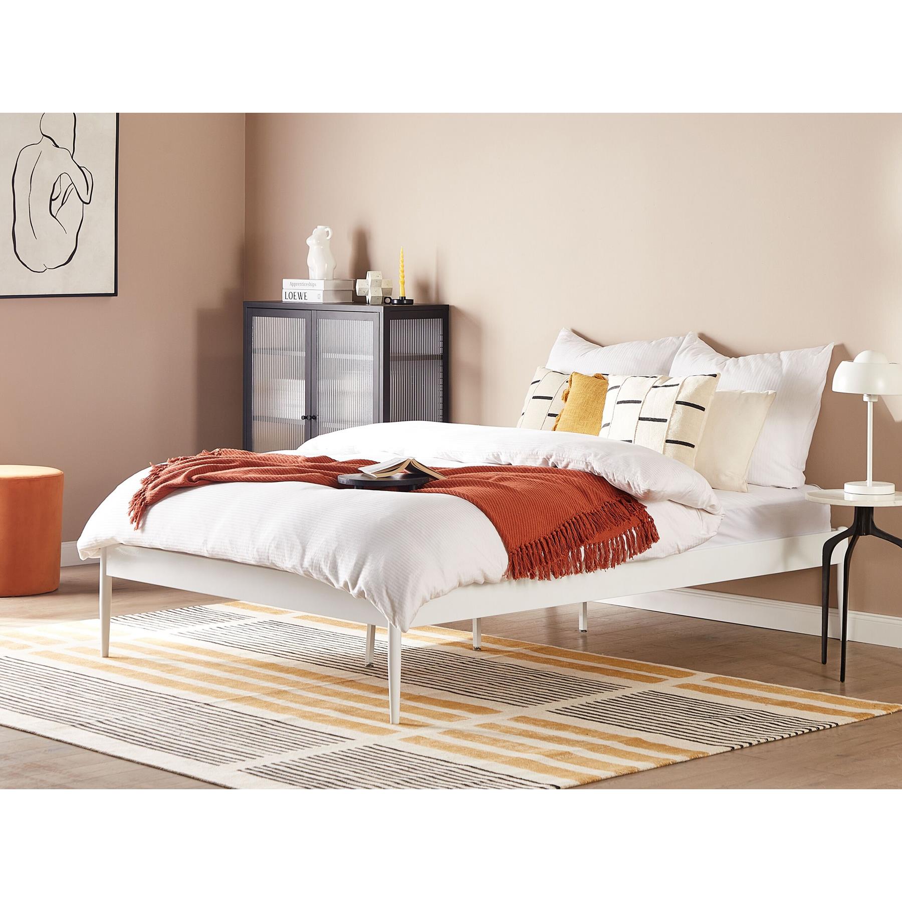 Beliani - VAURS - Tweepersoonsbed - Wit - 140 x 200 cm - Staal