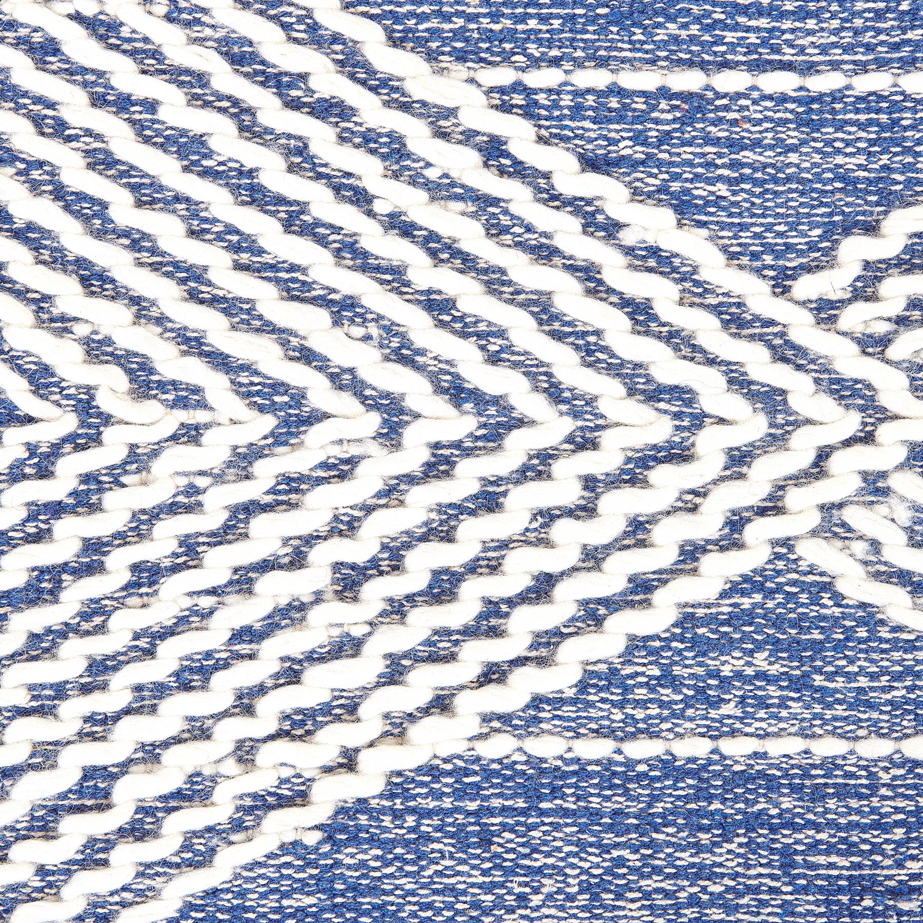 Beliani - DATCA - Laagpolig vloerkleed - Blauw - 140 x 200 cm - Wol