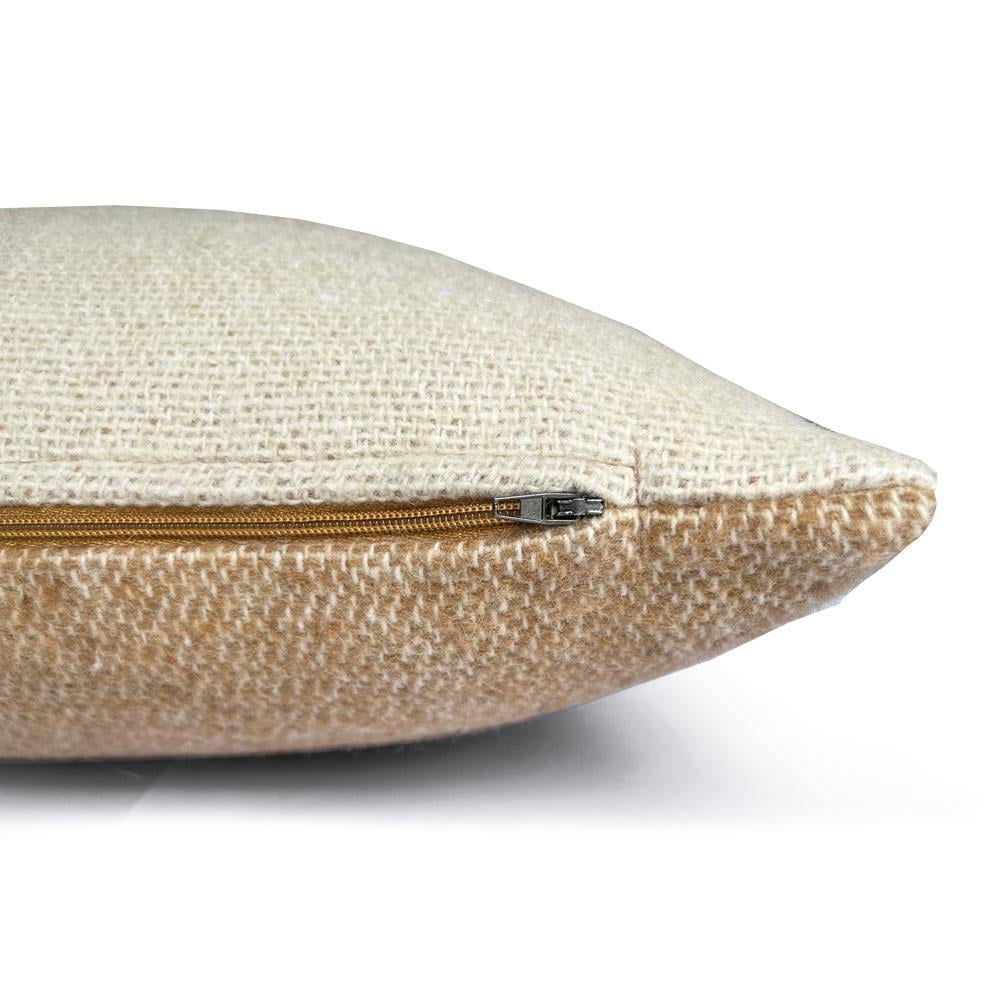 Malagoon Recycled Wool Sierkussen 35 x 60 cm - Camel Beige