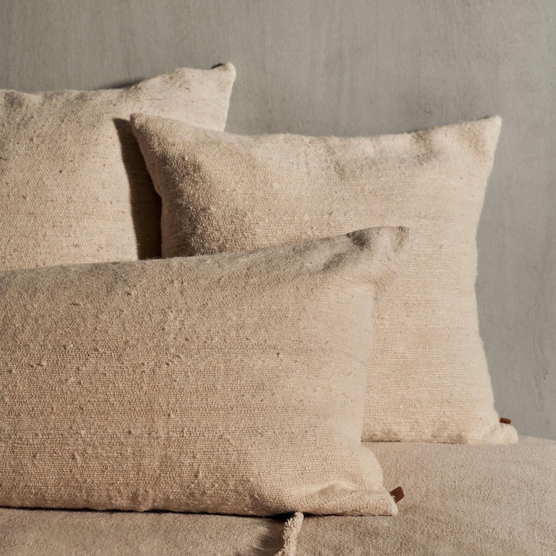 ferm LIVING Nettle Sierkussen - Long - Natural