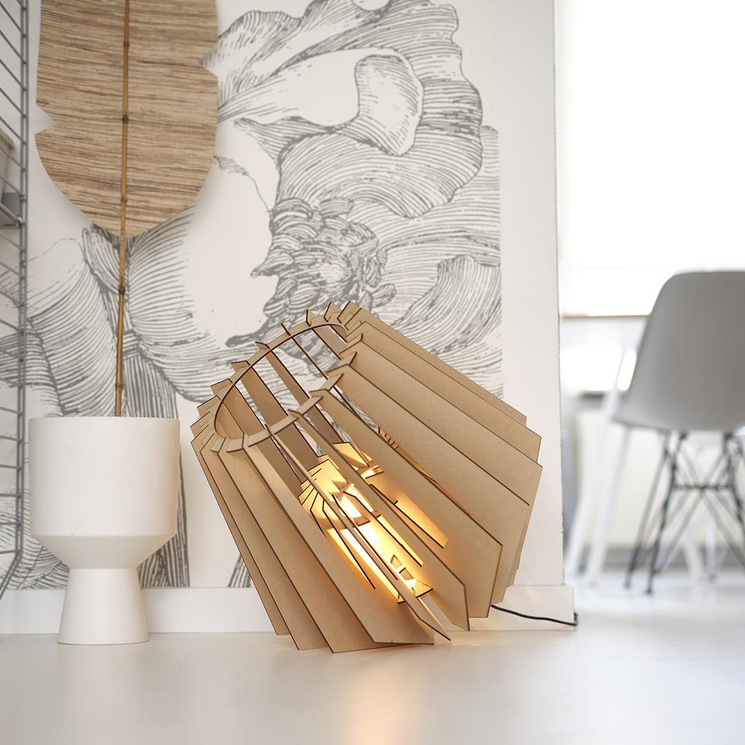 Van Tjalle en Jasper Spot-nik XL vloerlamp - Naturel