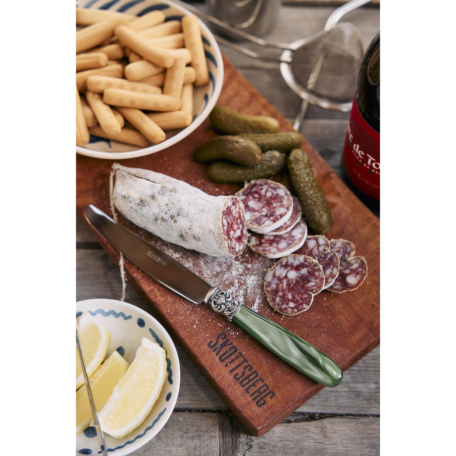 Skottsberg Serveerplank | 50 x 19 cm | Longan hout | Ingefreesde Handgrepen