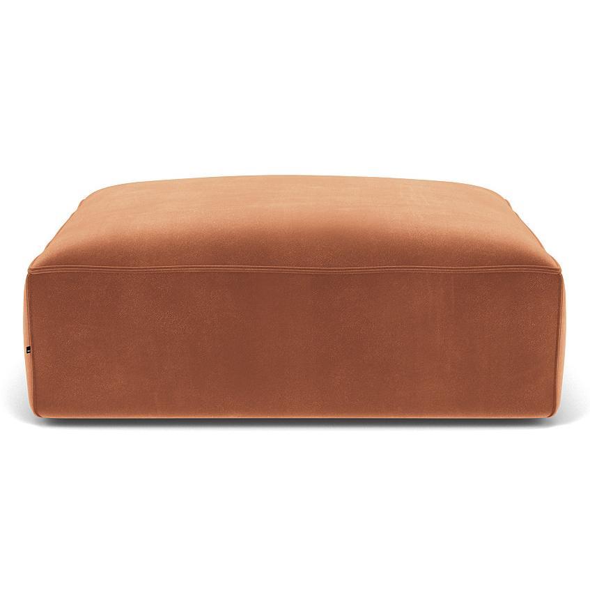 FÉST Clay poef medium Royal 160 magnolia