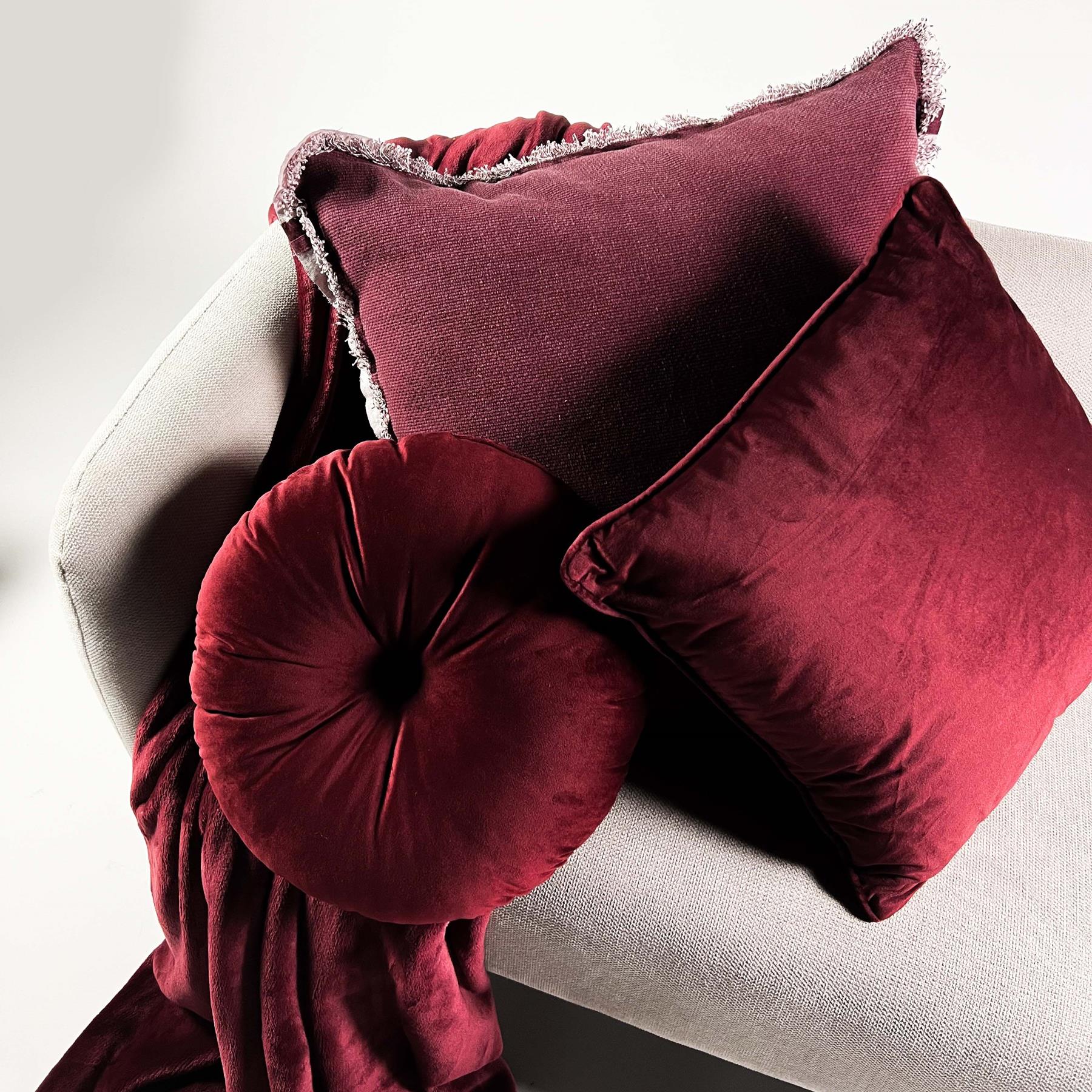Dutch Decor sierkussen OLLY - Ø40 cm Merlot