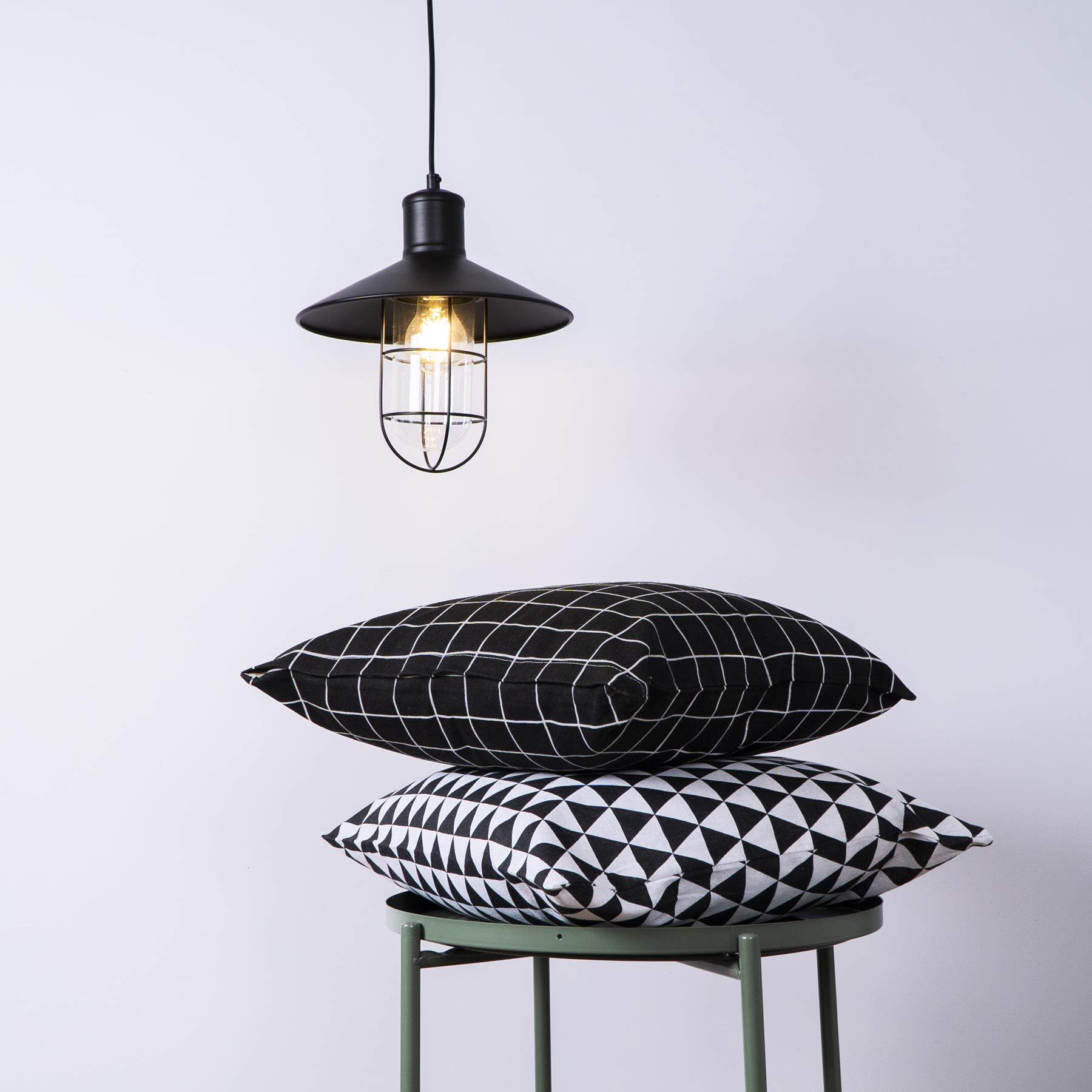 QUVIO Kussenhoes 45 x 45cm driehoekjes - Zwart en Wit