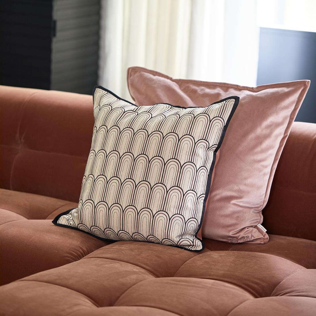 Riviera Maison Kussensloop RM Velvet Roze - 60x60 cm