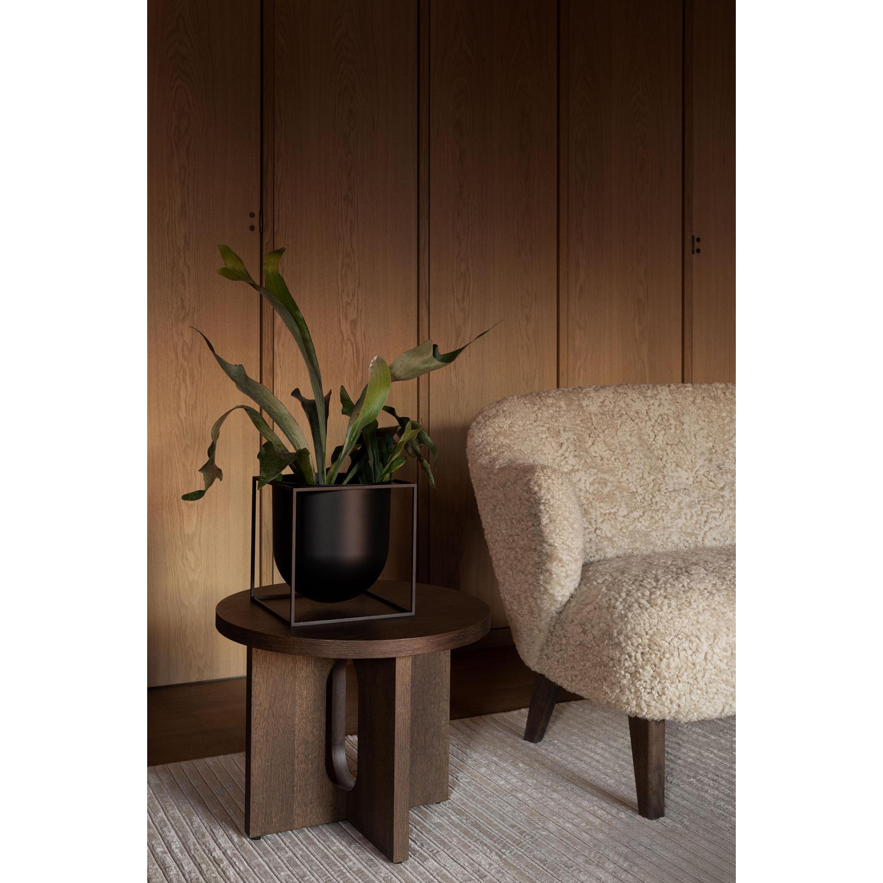 Audo Copenhagen Ingeborg 2,5-zits bank donker eiken Sheepskin Sahara