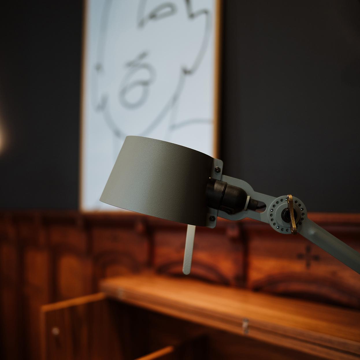 Tonone Bolt 1 Arm bureaulamp Pure White