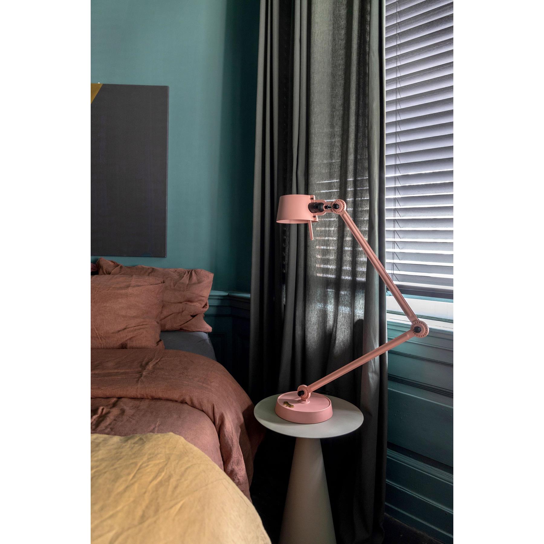 Tonone Bolt 2 Arm bureaulamp Striking Orange
