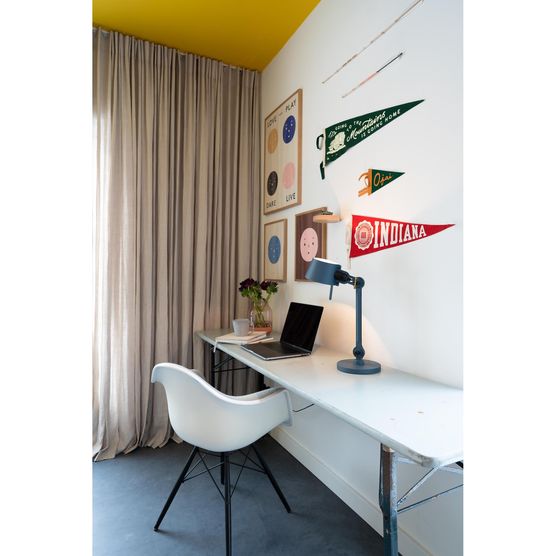 Tonone Bolt 1 Arm bureaulamp small Sunny Yellow