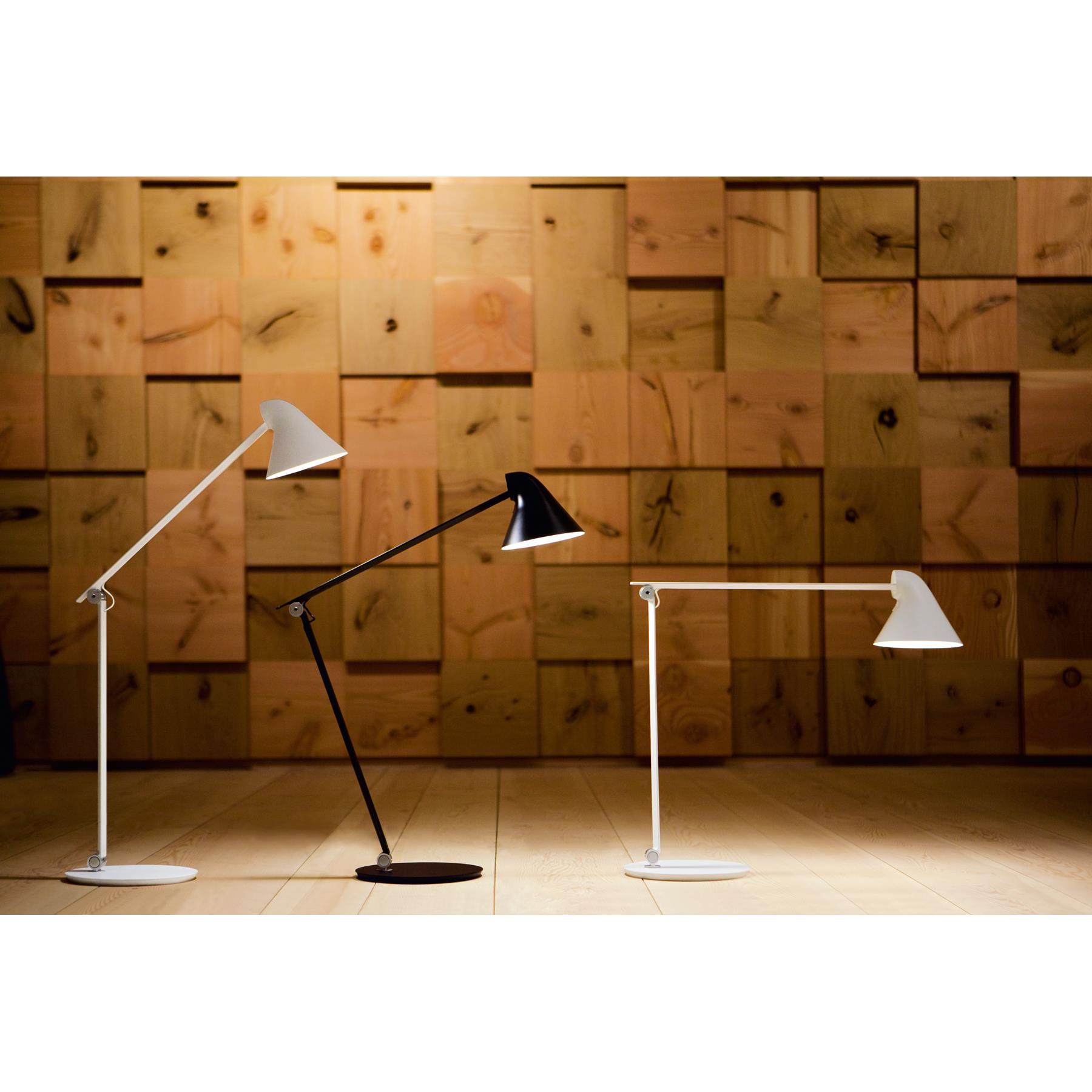 Louis Poulsen NJP vloerlamp LED zwart