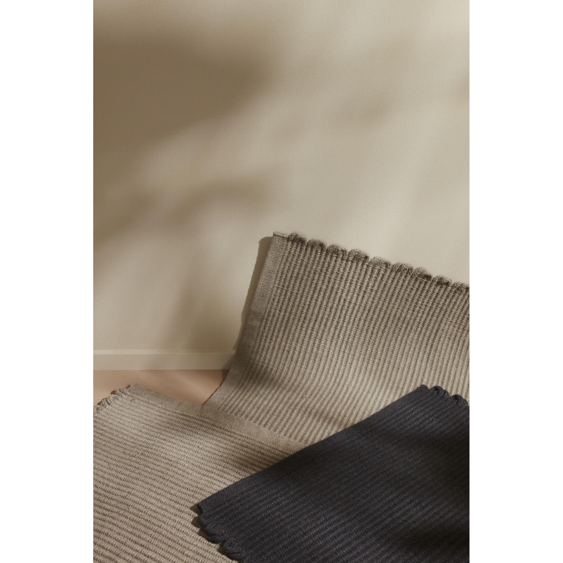 AYTM Redono deurmat 50x70 taupe