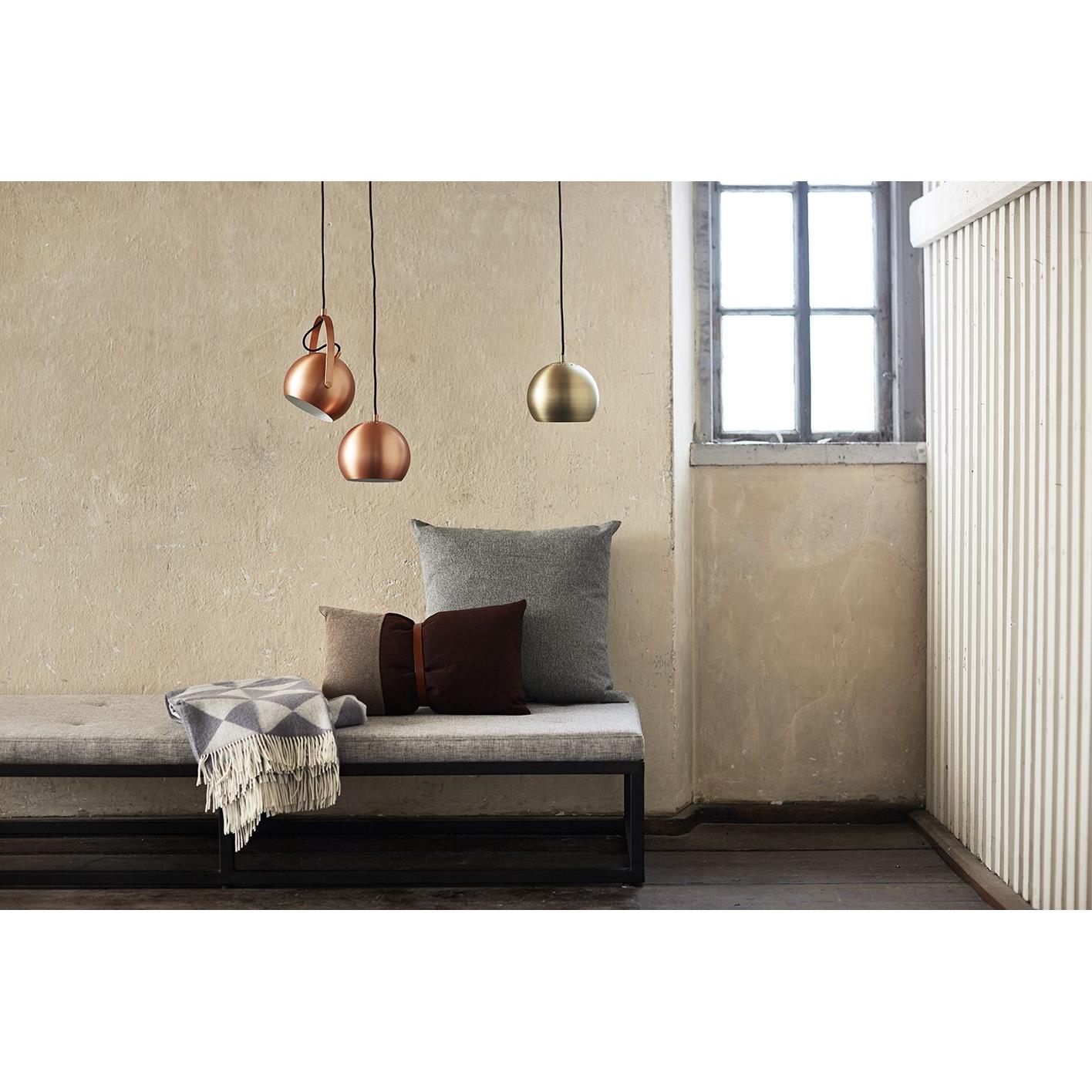 Frandsen Ball Metal Hanglamp Ø 18 cm - White Matt