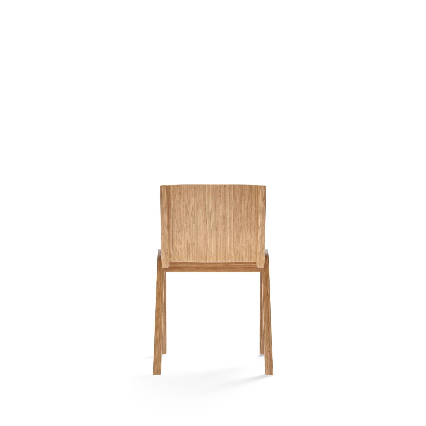 Audo Copenhagen Ready eetkamerstoel rood gebeitst eiken, zitting