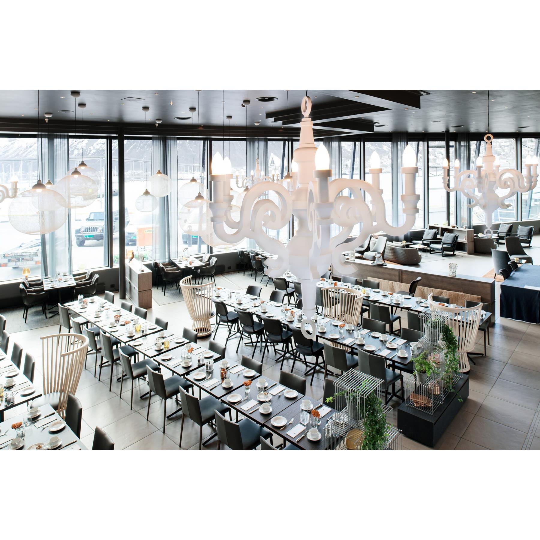 Tom Dixon Fan stoel zwart