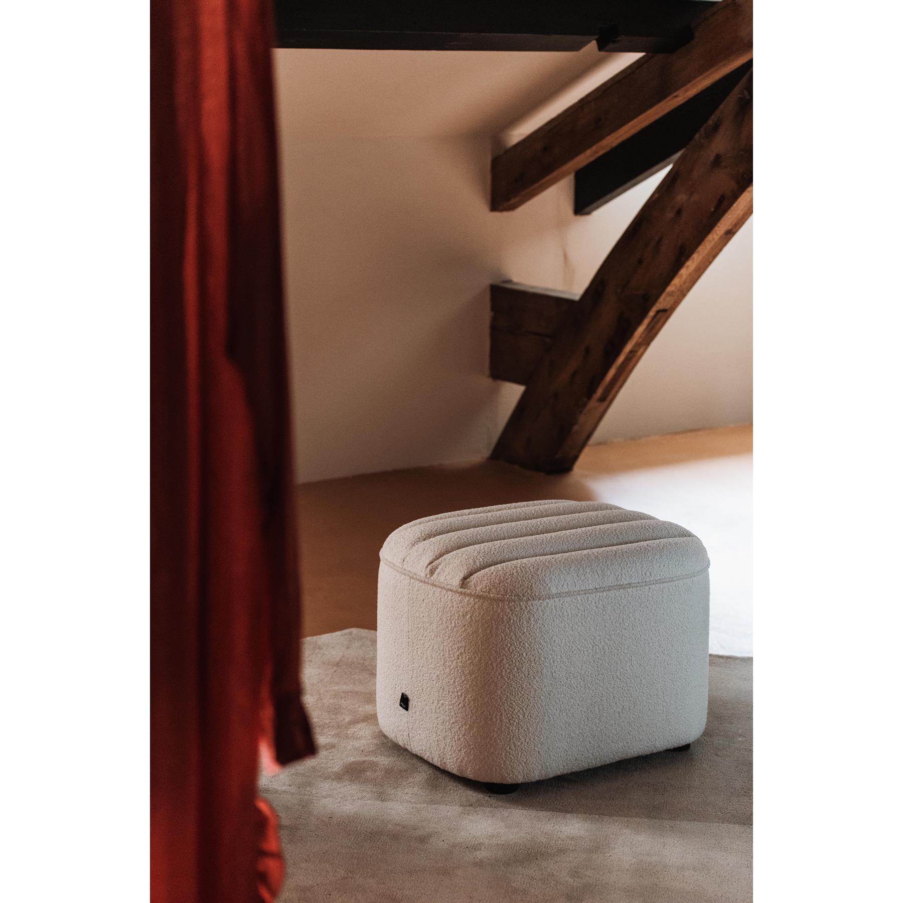 FÉST Phoebe ottoman Sydney 22 beige