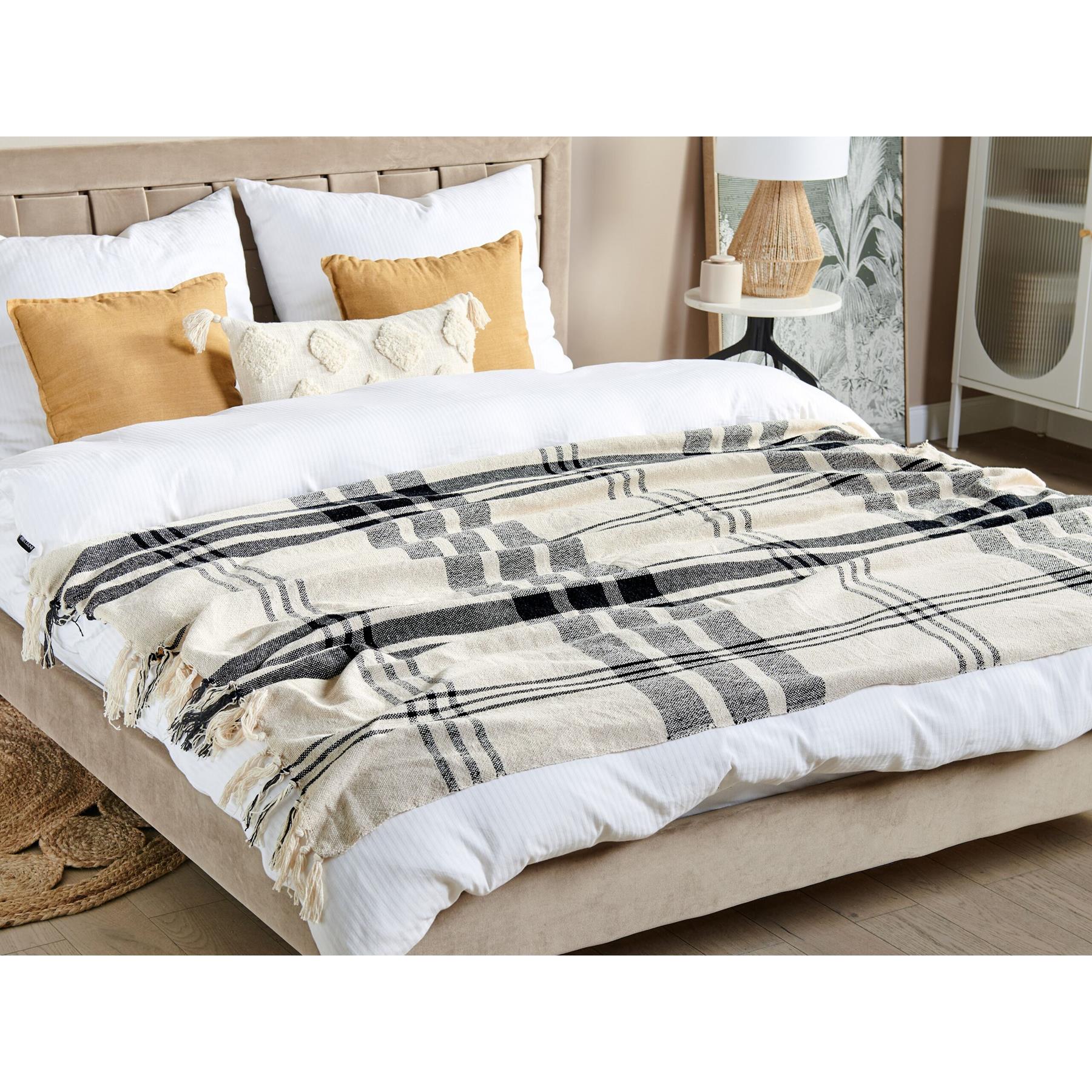 Beliani - YUVALI - Plaid - Gebroken wit - Polyester