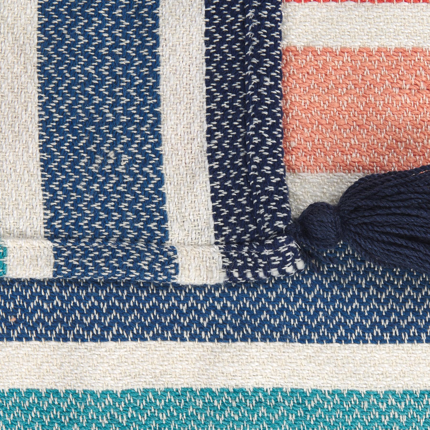 Beliani - SENBUK - Plaid - Multicolor - Polyester