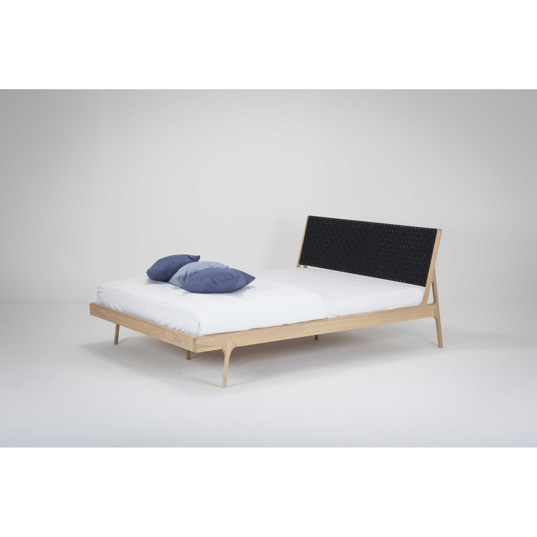 Gazzda Fawn bed 160x200 cotton webbing white