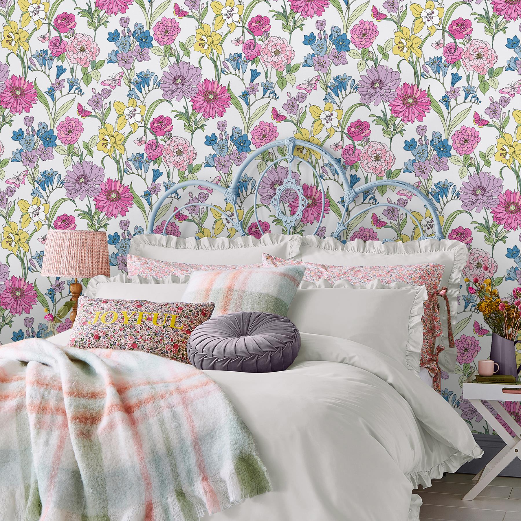 Laura Ashley Gilly Behang - Bloemen - 10mx52cm - Multi