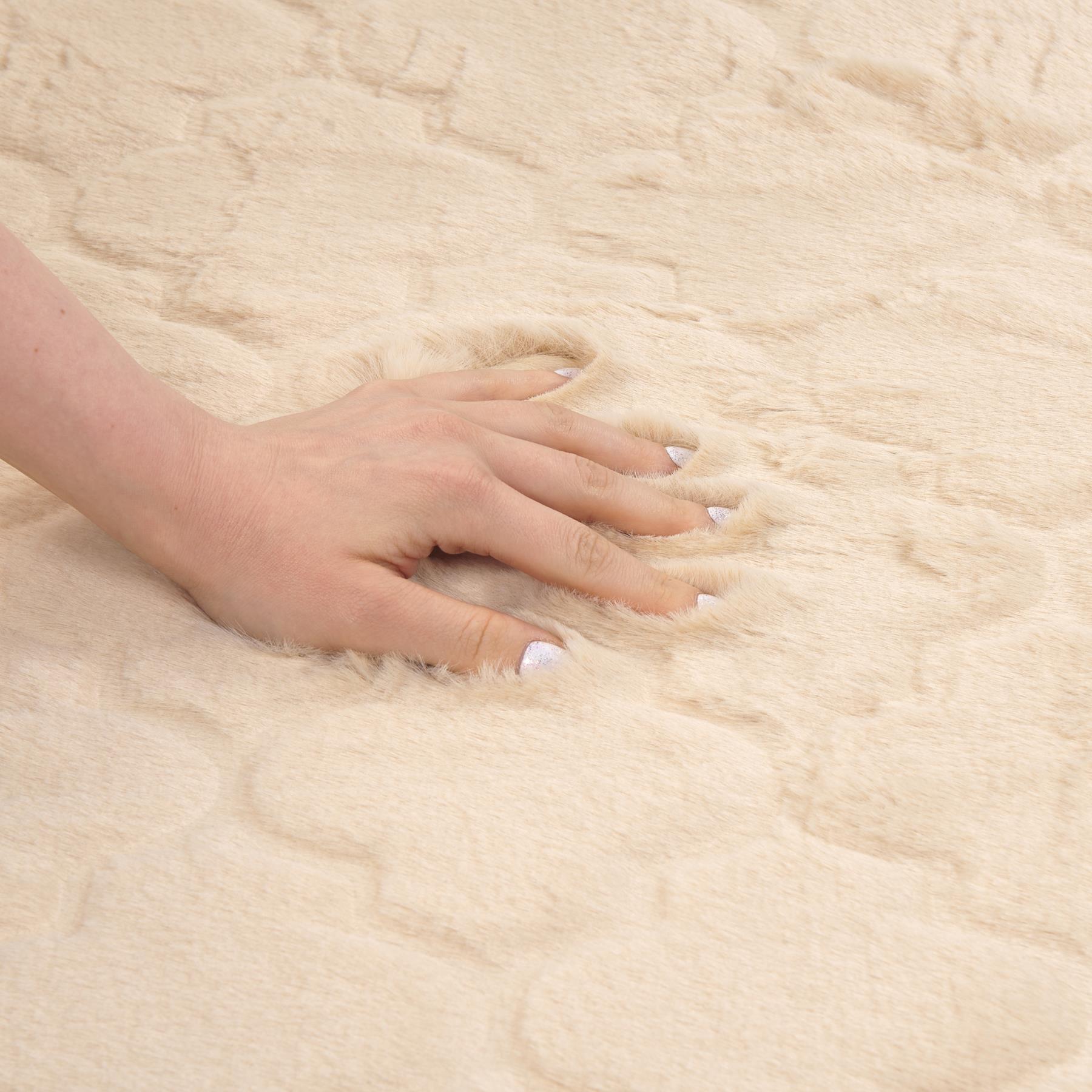 Beliani - GHARO - Shaggy vloerkleed - Beige - 160 x 230 cm - Polyester
