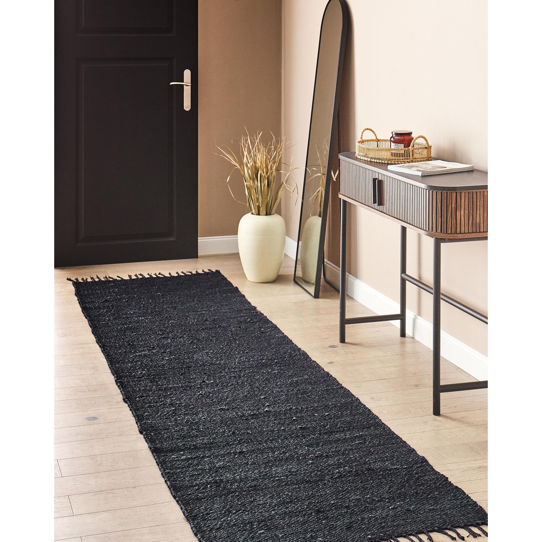 Beliani - SINANKOY - Loper tapijt - Zwart - 80 x 300 cm - Jute