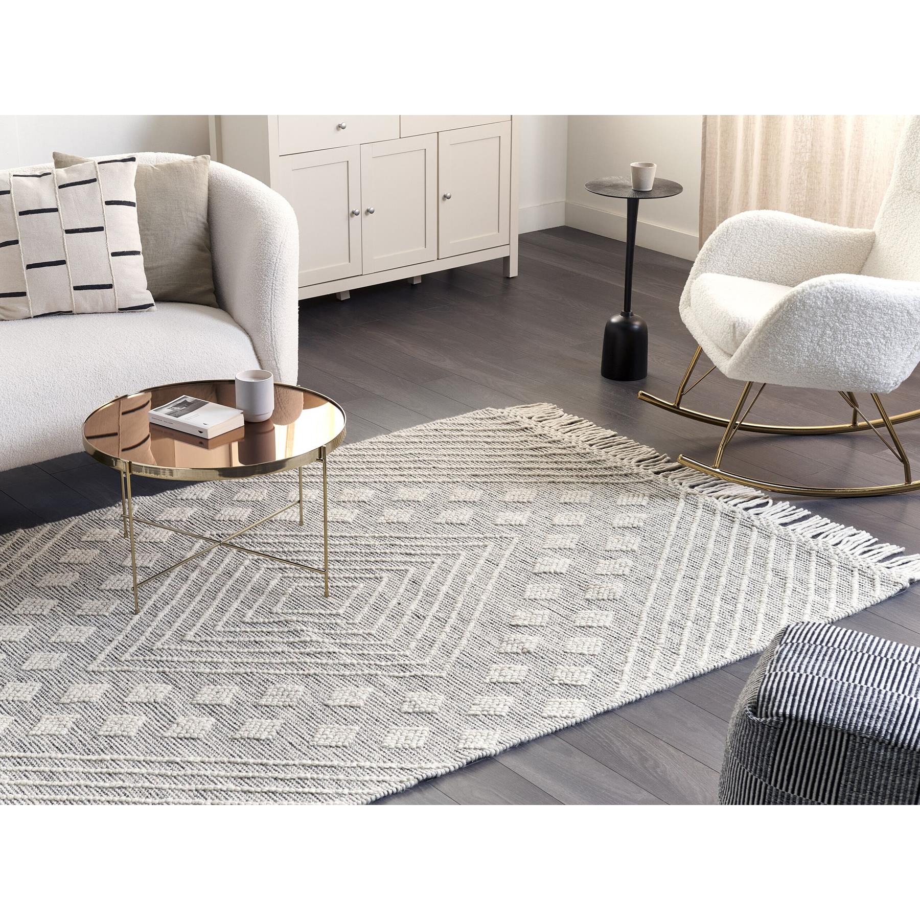 Beliani - SAVUR - Vintage vloerkleed - Wit - 160 x 230 cm - Wol
