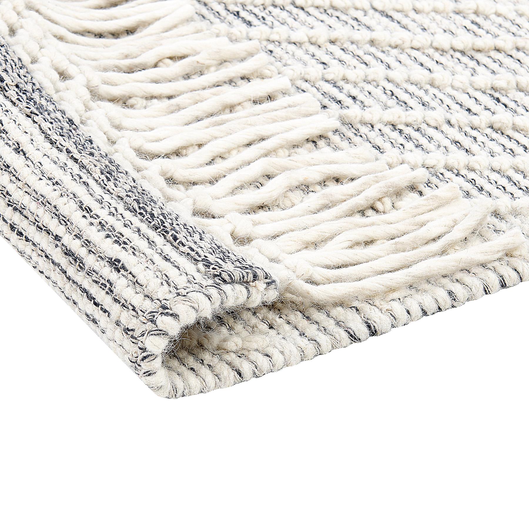 Beliani - SAVUR - Vintage vloerkleed - Wit - 160 x 230 cm - Wol