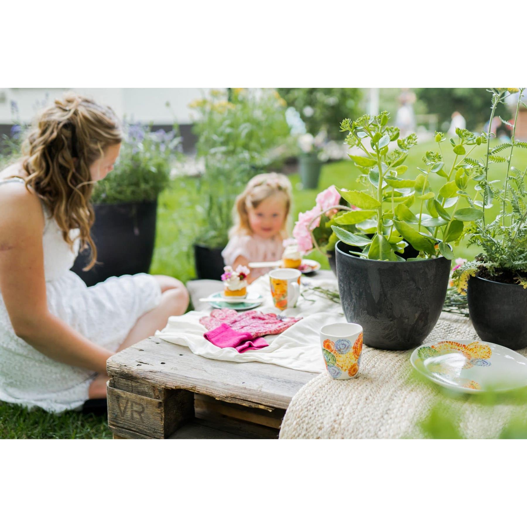 Artstone Bloempot Bola - 45x38 - Zwart
