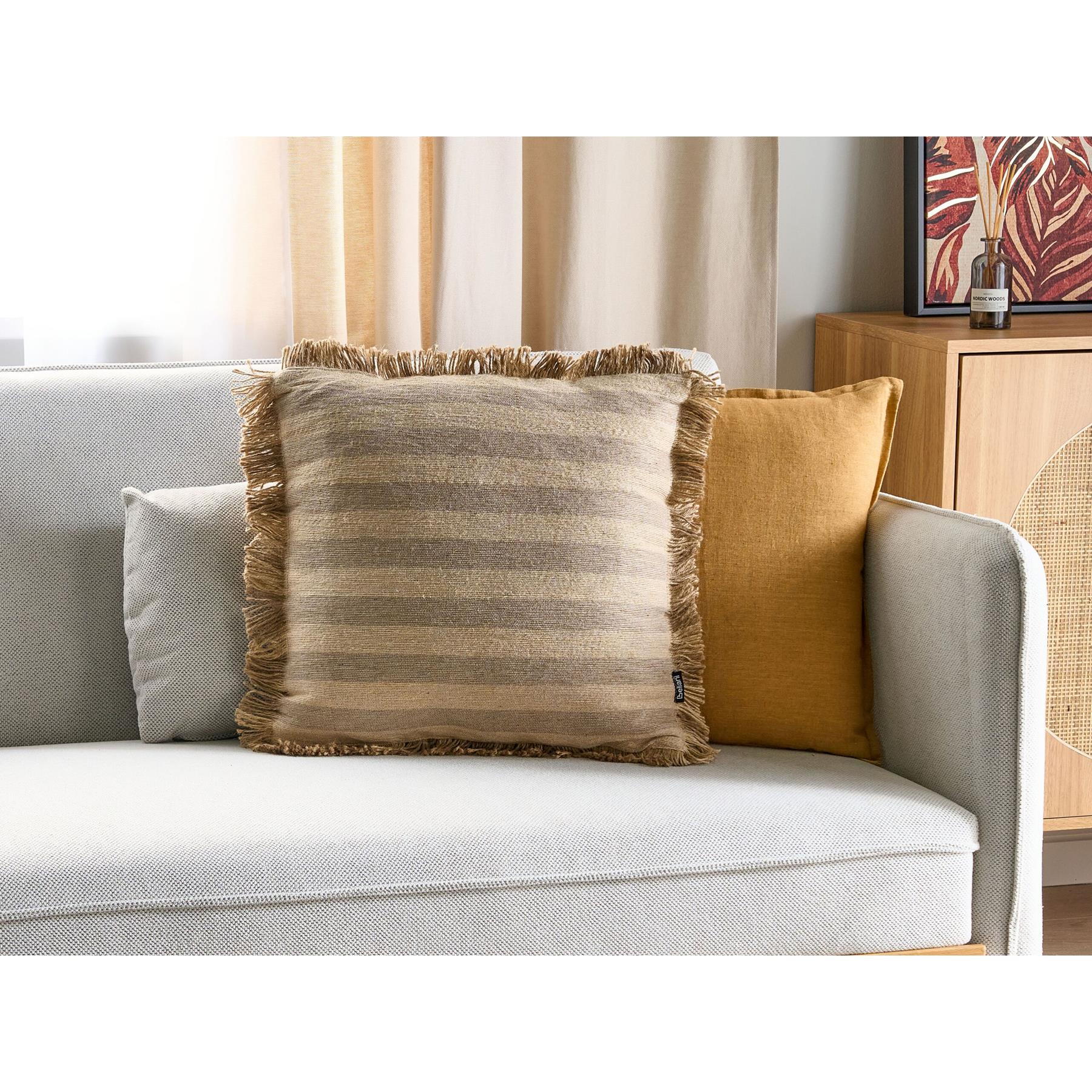 Beliani - CIRSIUM - Sierkussen - Beige - 45 x 45 cm - Jute