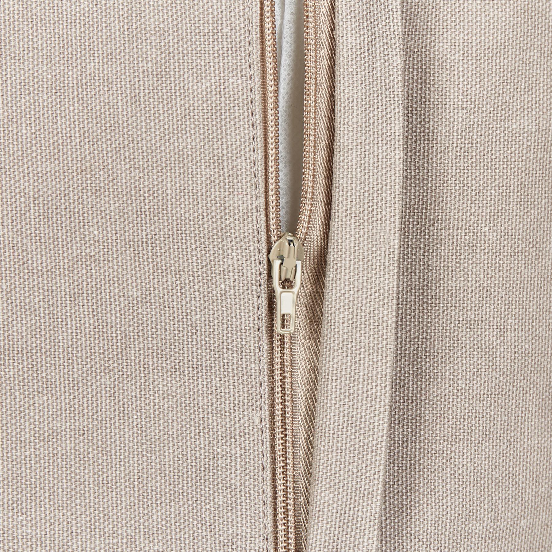 Beliani - MAZZAELLA - Sierkussen - Taupe - 45 x 45 cm - Fluweel