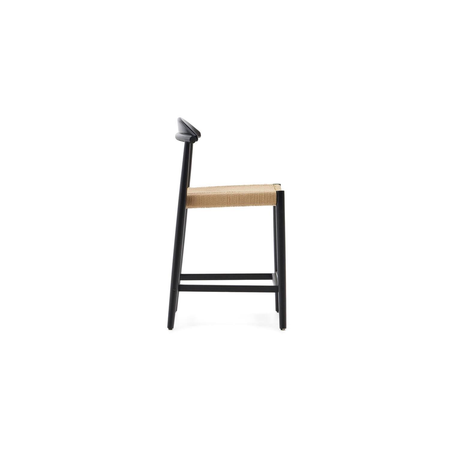 Kave Home - Kruk Nina van massief acaciahout zwarte afwerking en beige