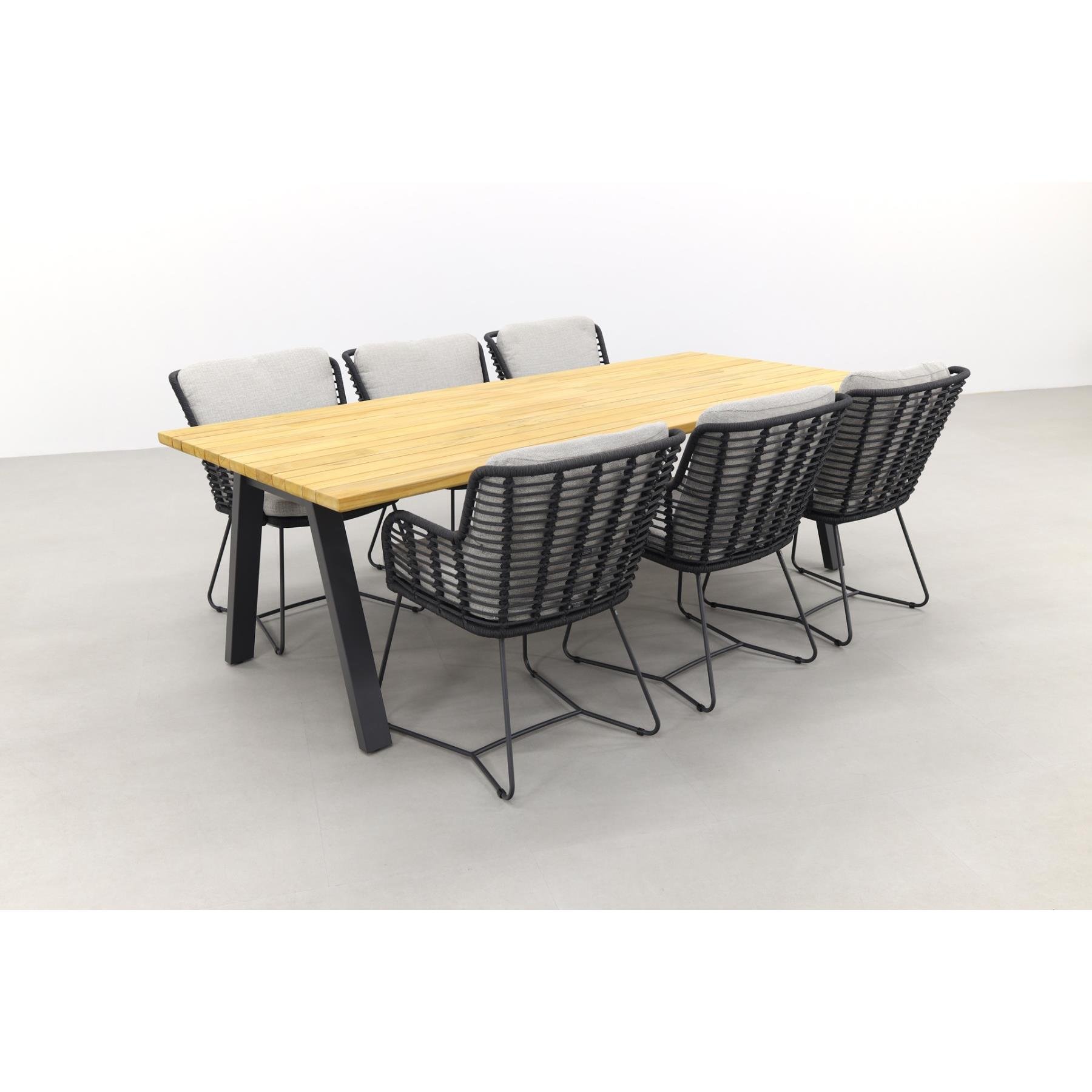 4 Seasons Fabrice Antraciet|Ambassador 240x100 cm. tuinset - 7 delig